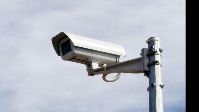 Empezarán a multar a través de fotomultas: ¿dónde están ubicados los dispositivos?