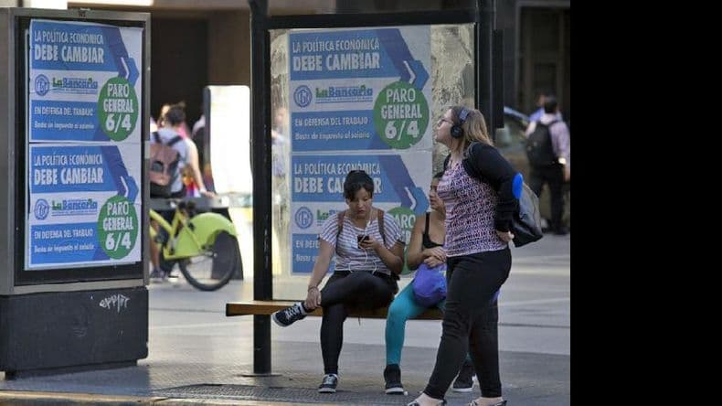 Macri criticó el paro: “Hay sindicatos que quieren quedarse en el pasado”
