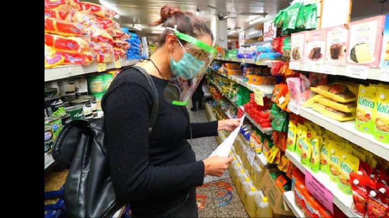 Sin sanciones ni clausuras, ayer empezaron los operativos para el control de los precios