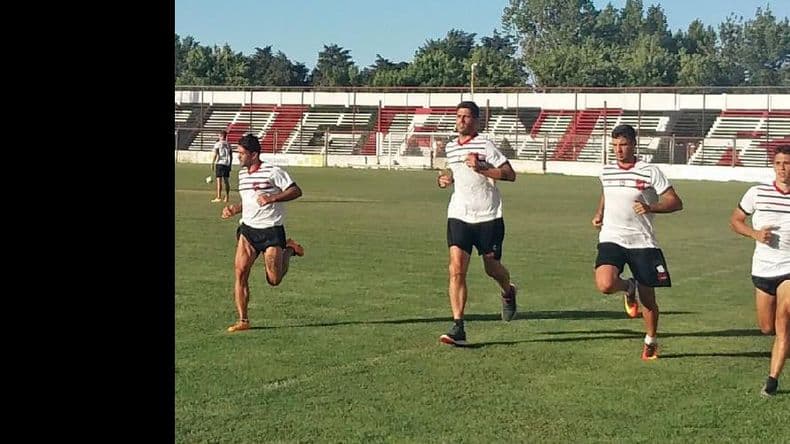 Braian Lluy entrena con el plantel