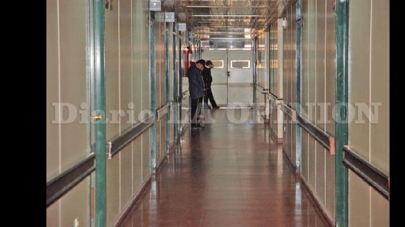 Buscan a un joven que se fugó del servicio de Psiquiatría del Hospital