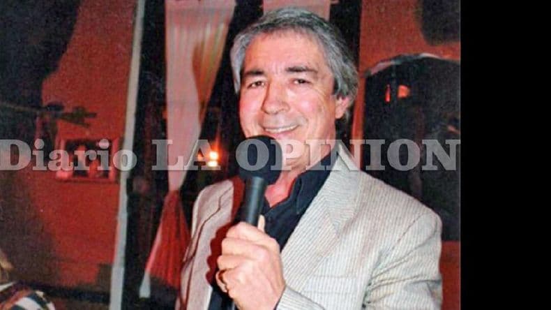 Noche de tangos con Carlos Aguilera en Ramona Café