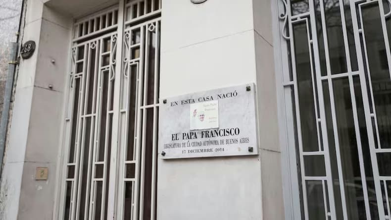 Piden declarar patrimonio arquitectónico la casa donde nació el Papa Francisco