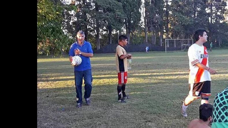 Compañía prepara su vuelta a la Liga con Héctor Martino