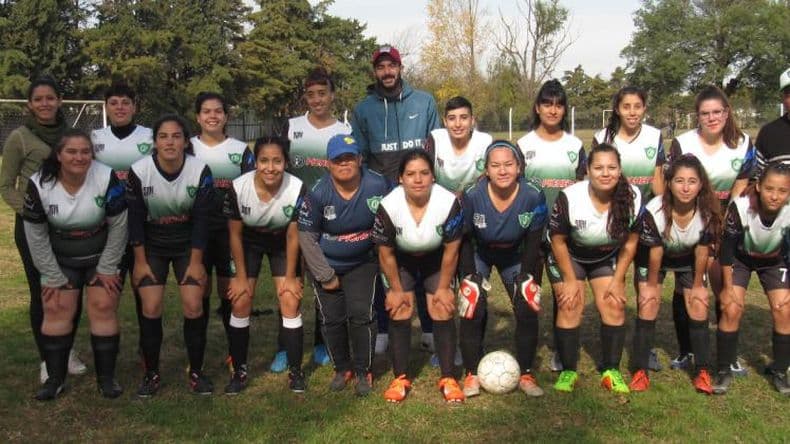 Fútbol femenino: se jugó la cuarta fecha y Compañía es el único líder