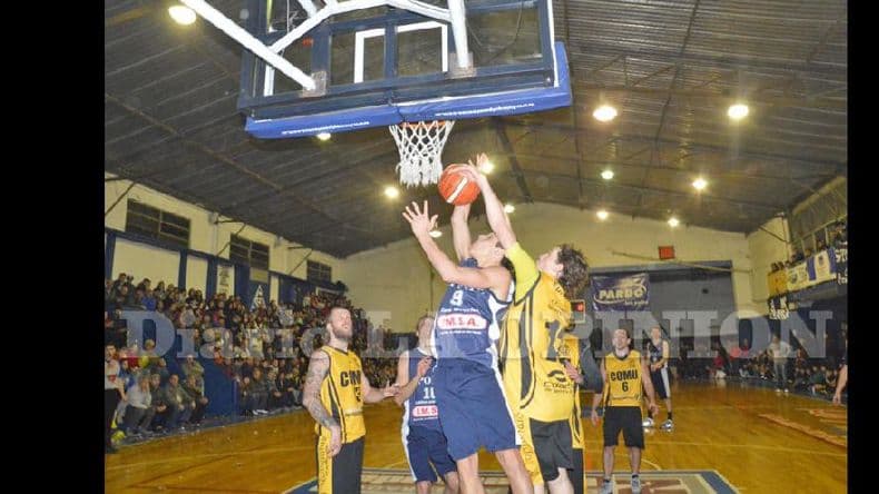 Comunicaciones se quedó con la revancha y la final se definirá en un desquite