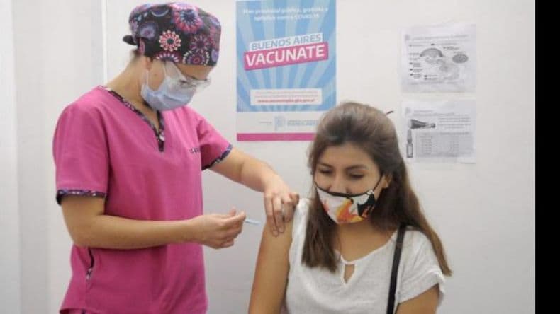 El Gobierno bonaerense envió turnos para aplicarse la primera dosis de vacuna anti Covid-19