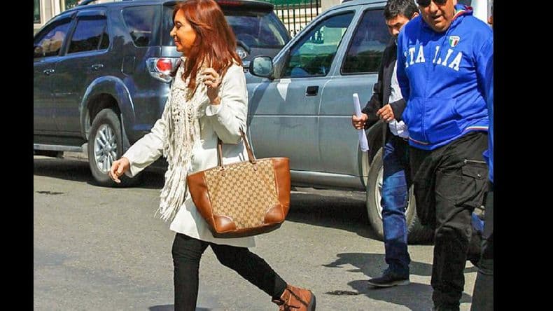 Cristina Kirchner faltó a su citación ante Bonadio