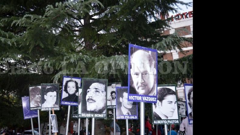 Ni olvido ni perdón: a 43 años del Golpe se conmemora el Día de la Memoria
