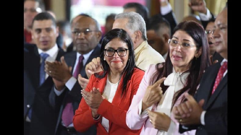Gobernadores opositores evaluarán el ultimátum de la Constituyente venezolana