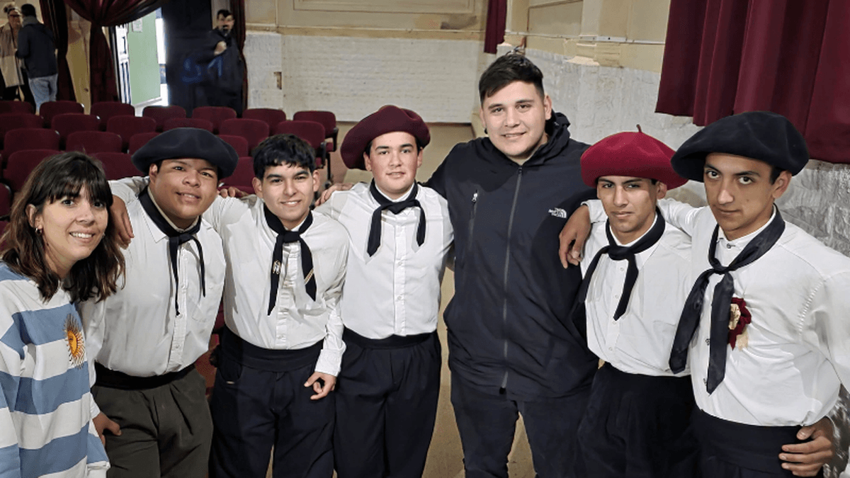 Ramallo: la Secundaria 7 de El Paraíso ganó la etapa local de los Juegos Bonaerenses en grupos de cumbia