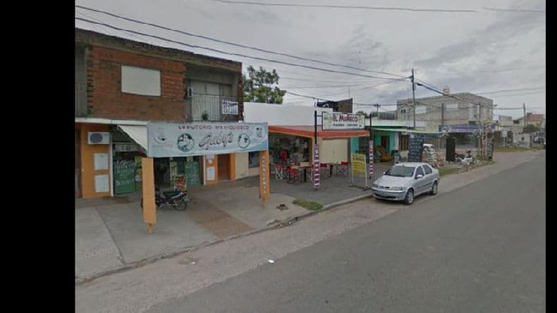 Detuvieron a una pareja por un arrebato y denunciaron un asalto a un comercio