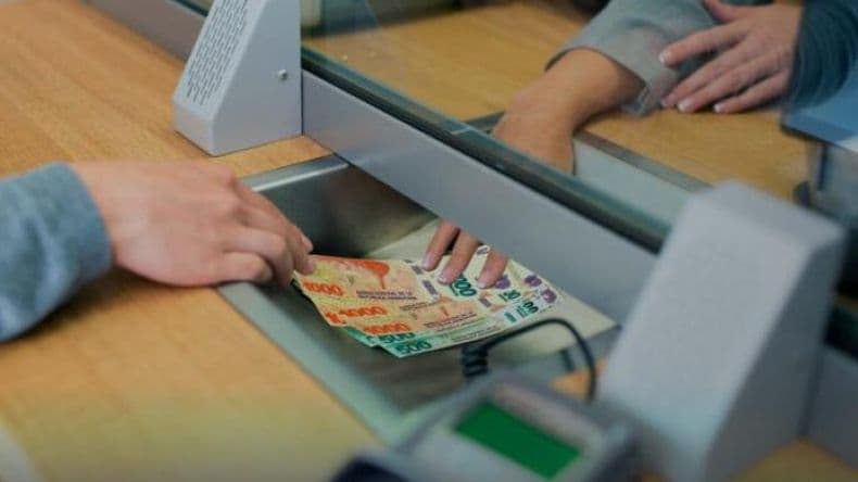 Cómo son los préstamos a tasa fija que el Bapro anunció para trabajadores de educación