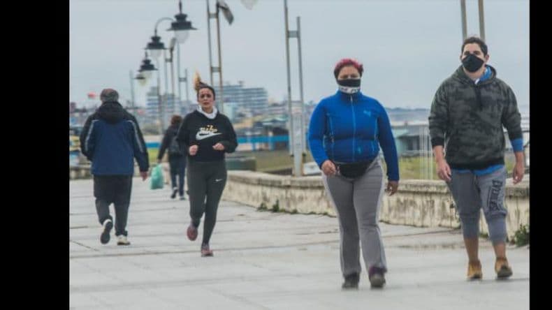 Desde este viernes no será obligatorio el uso de barbijo al aire libre: todo lo que hay que saber