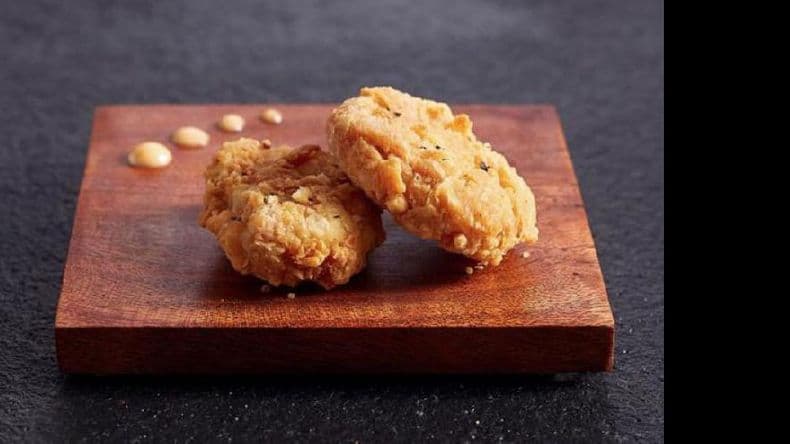 Singapur, el primer país en el mundo, en autorizar la venta de carne artificial de pollo
