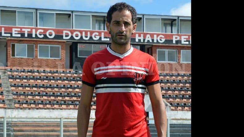 Diego Levato, el último ídolo vigente, continuará en Douglas Haig