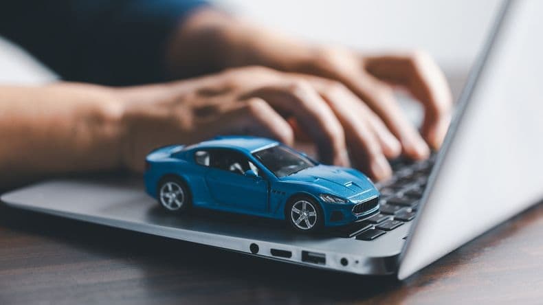 Cómo cambió la contratación de seguros de auto: digitalización, precios y nuevas coberturas