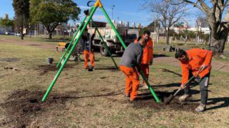 Llevan a cabo obras en la Plaza Della Paolera