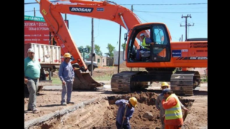 Apertura de sobres para la licitación de las obras pluviales del ramal Florencio Sánchez