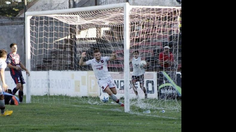 Douglas-Sarmiento, este viernes desde las 17:15 en el “Morales”