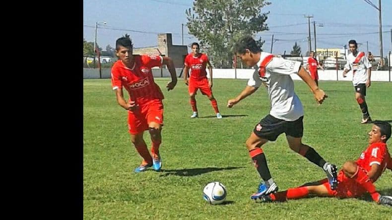 Las inferiores del rojinegro se midieron con las del rojo