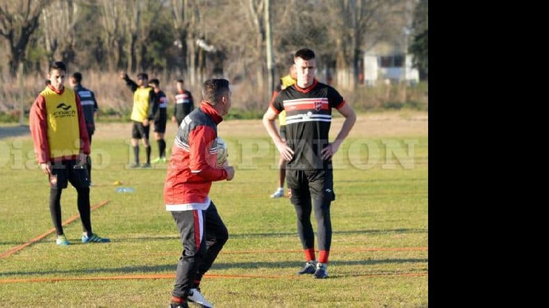 El cordobés César Ceballo será el árbitro en el debut de Douglas