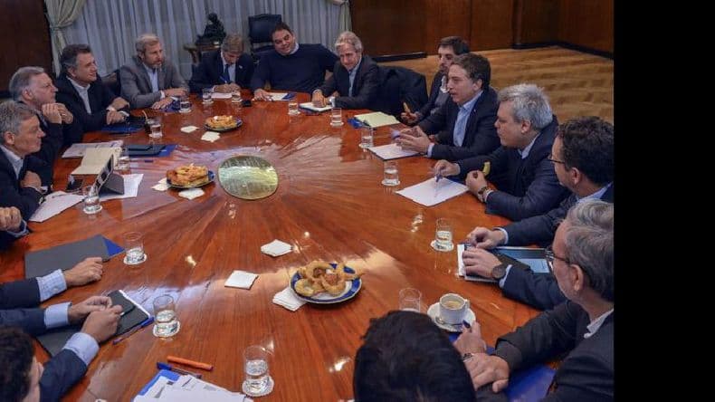 Dujovne: “Hay que acelerar la reducción del déficit”