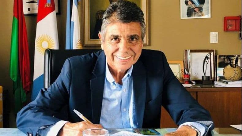 Velan los restos del exgolfista Eduardo "Gato" Romero