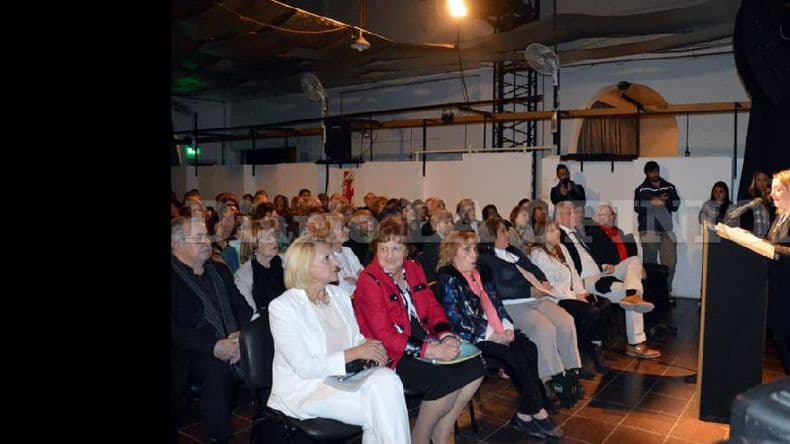 La sala de la Casa de la Cultura se llamará Jorge Etchepare desde el jueves