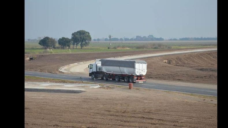 Viene el presidente Mauricio Macri a presentar un tramo de la autopista