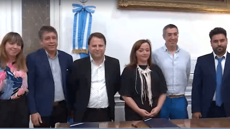 Proyectarán "Argentina, 1985" en las escalinatas del Congreso