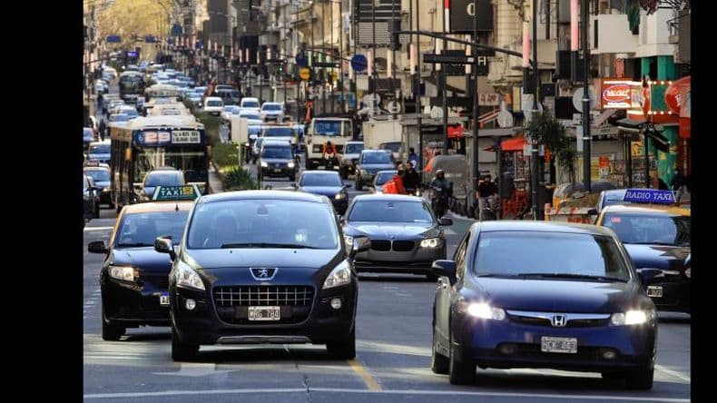 Aumento de patentes: los bonaerenses reciben facturas con subas de hasta el 288%