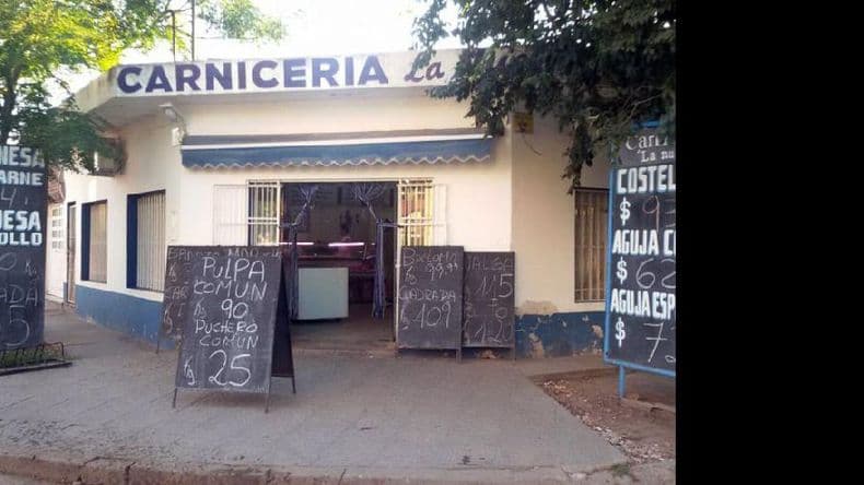Detuvieron a un delincuente armado con un cuchillo en el interior de una carnicería