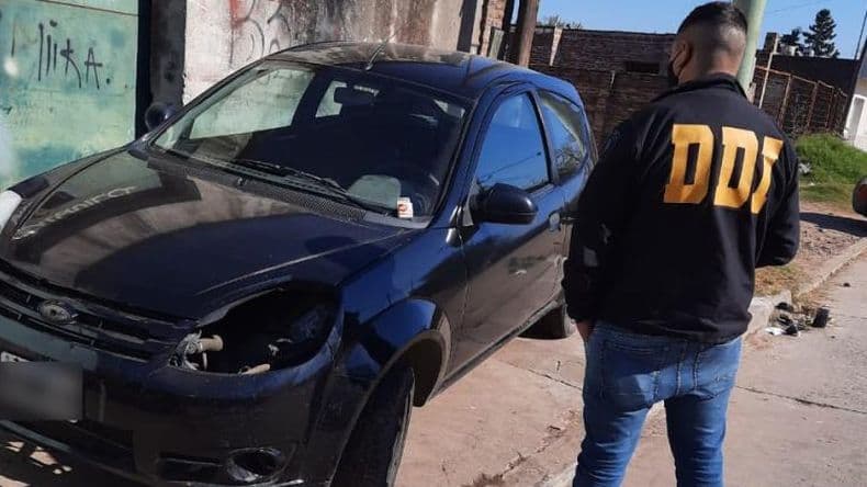 La DDI tendría identificado a los sujetos que robaron en la relojería y joyería Fontenla