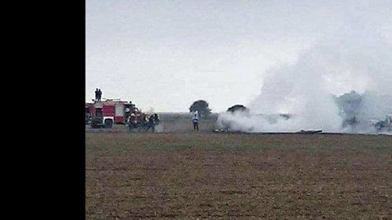 Dos muertos al caer a tierra un avión de entrenamiento