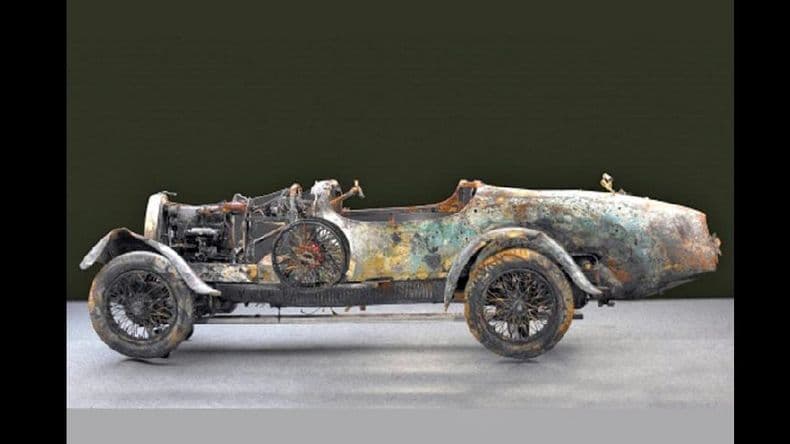El Mercedes Benz, a plazos de Hitler