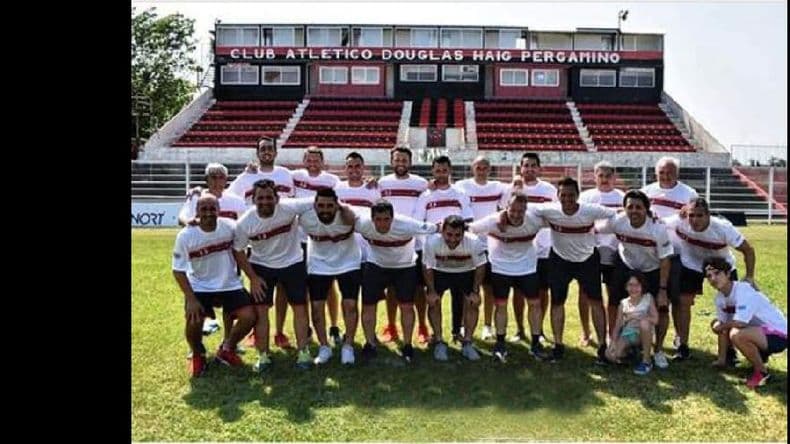 Douglas confirmó su participación en la Superliga Nacional Senior