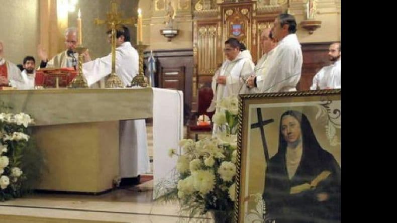 El cardenal Poli destacó a Mama Antula como “mujer de pueblo y amiga de pobres”