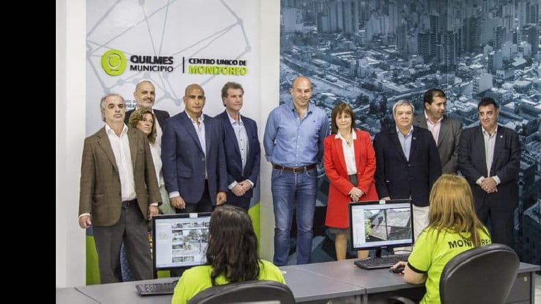 Patricia Bullrich y Martiniano Molina inauguraron ayer un Centro de Monitoreo