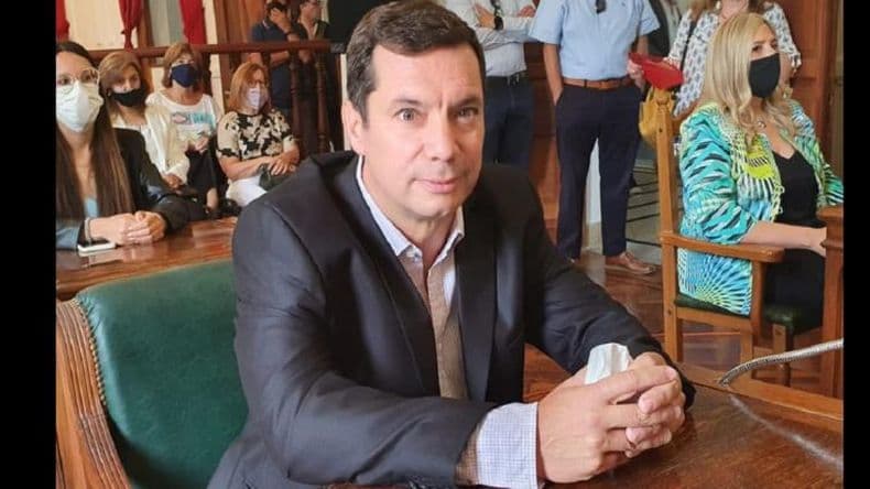 Francisco Illia: "No hay nada extraño, el expediente habla por sí mismo, es legal"