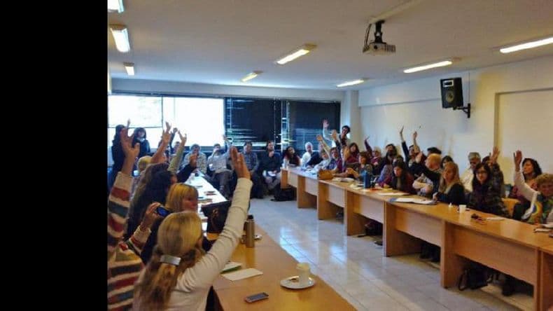 Profesionales de la salud bonaerense aceptaron la propuesta del Gobierno
