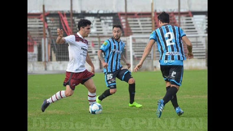 Douglas empató con Almagro y la ilusión de la permanencia se aleja