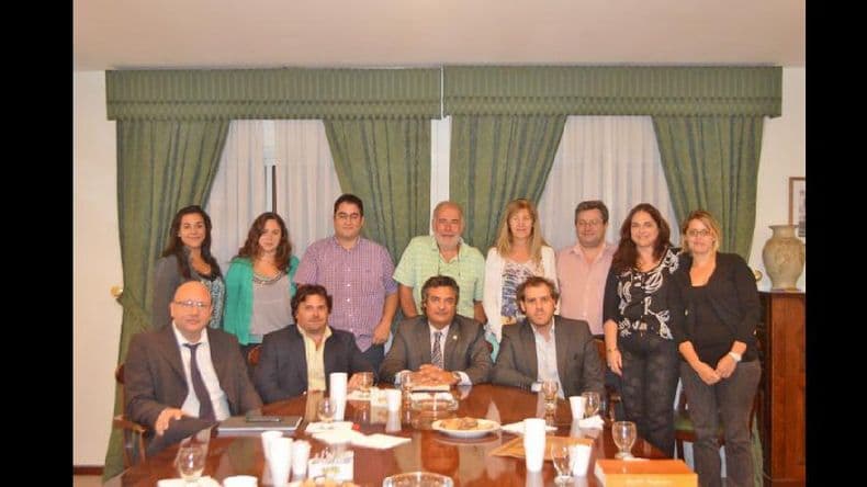 Comprometida labor del Colegio de Abogados contra los “caranchos”