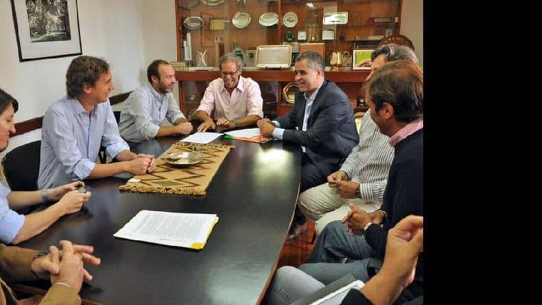 La Provincia y Aacrea suscriben convenio de cooperación