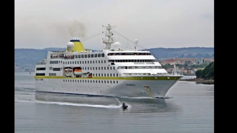 Covid: alarma y confusión por un crucero que llegó desde África