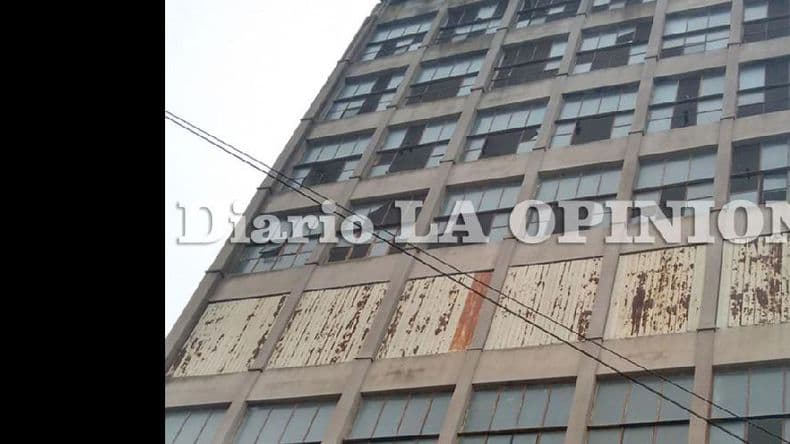 Aprobaron la toma del edificio Annan por un proyecto del Frente Renovador