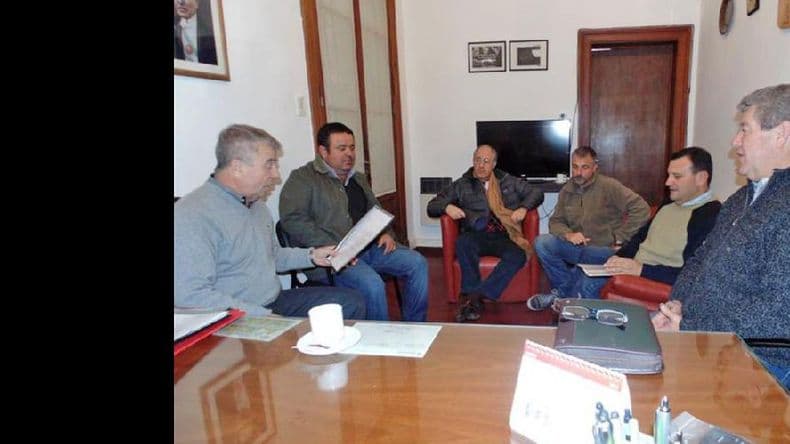 Entidades agropecuarias entregaron un petitorio al intendente Pacini