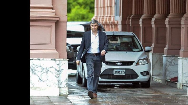 Aníbal Fernández recibió a Peña en la Casa Rosada para iniciar la transición