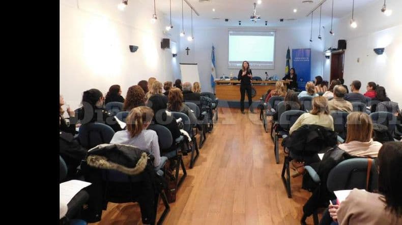 Jornada de violencia doméstica y acceso a la Justicia orientada a abogados