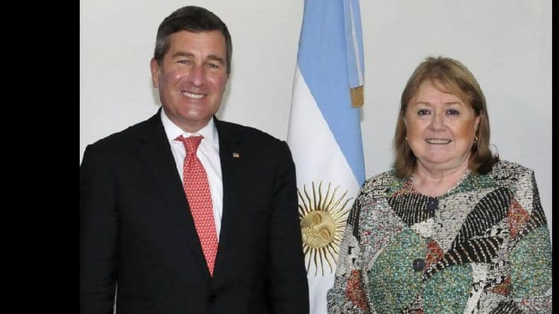 Malcorra se reunió con el enviado comercial y el embajador de EE. UU.